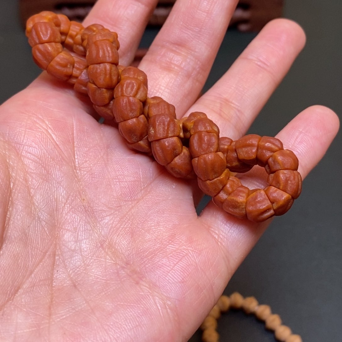 柏香籽/百香籽吊坠大肠手串