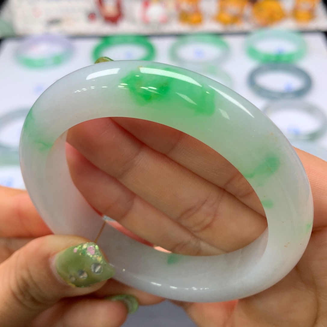 翡翠手镯未镶嵌23号