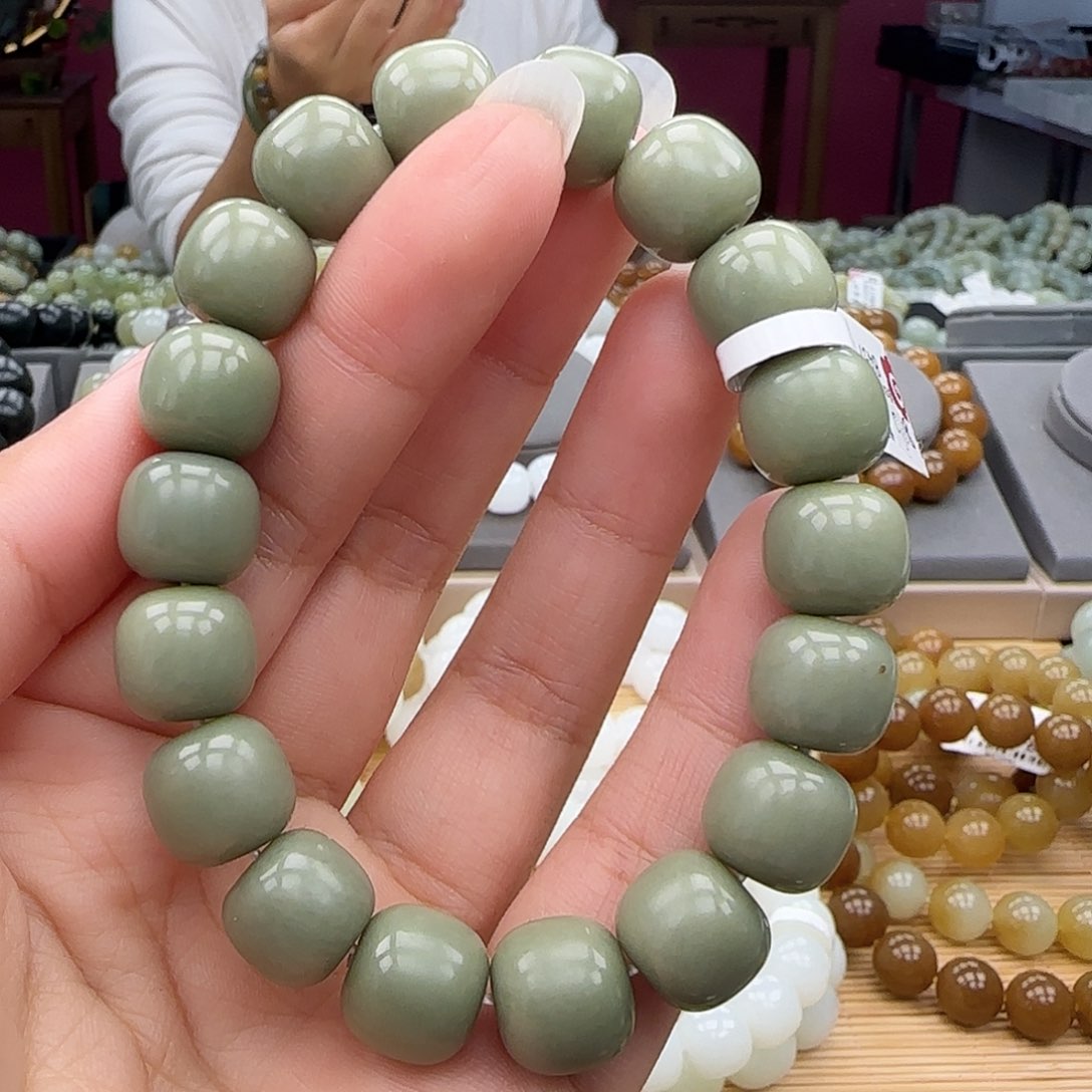 和田玉手链未镶嵌