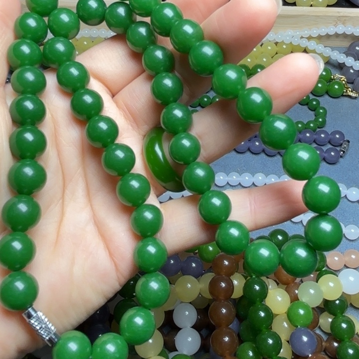 菠菜绿10mmmmmmmm项链