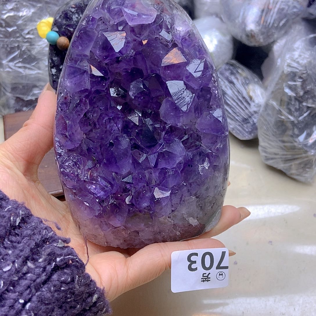紫晶大型摆件（非配饰）未镶嵌