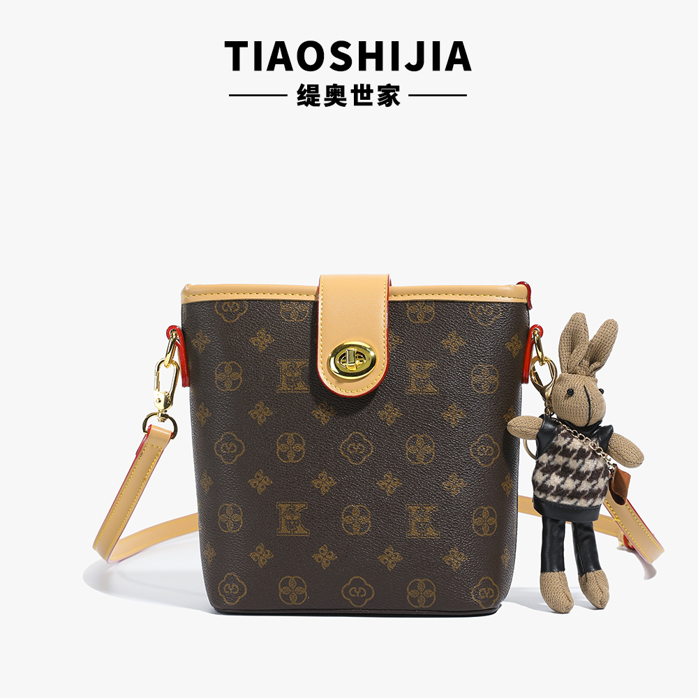 复古水桶包爆款时尚简约女士单肩斜挎包网红百搭洋气新款小包包