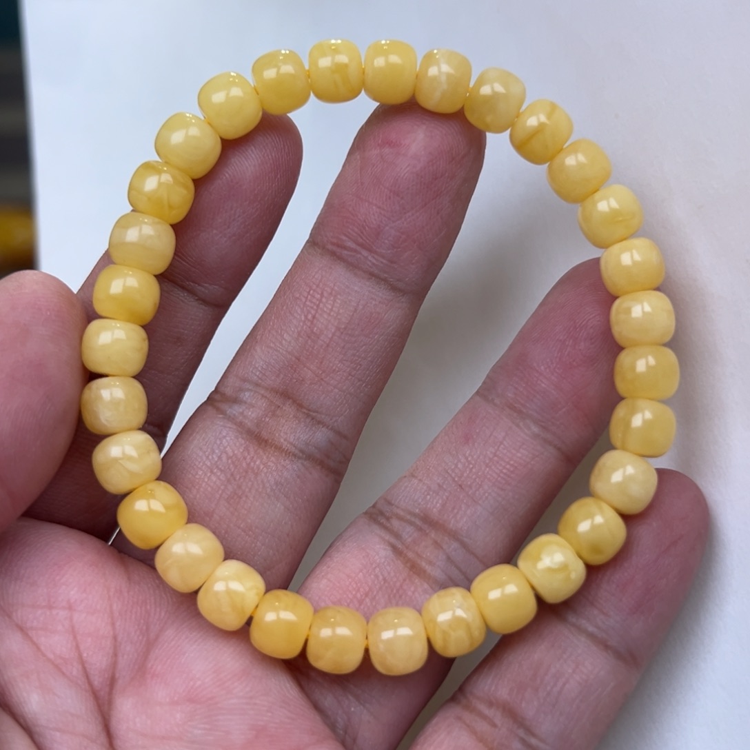 蜜蜡未镶嵌珠宝奇石7加7.8克