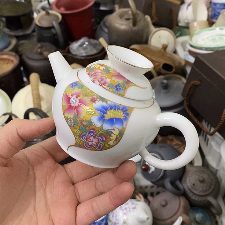 陶瓷艺术品及陶瓷制品