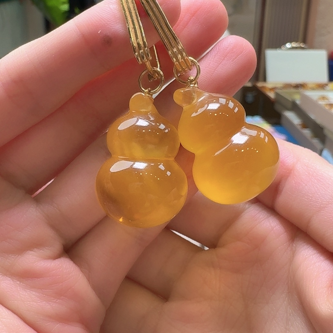 琥珀未镶嵌颈饰耳坠