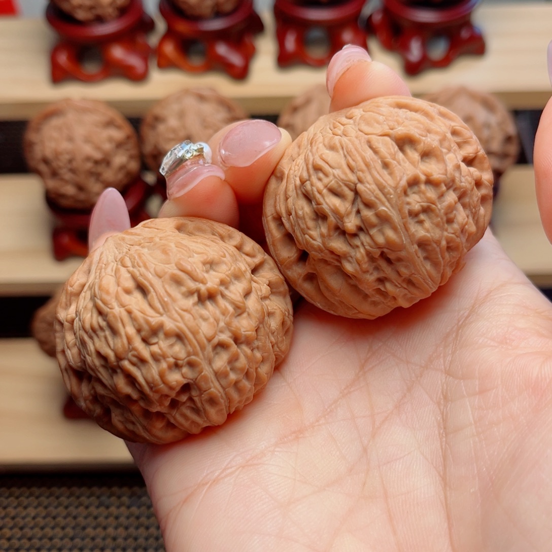 文玩核桃吊坠泥鳅背43