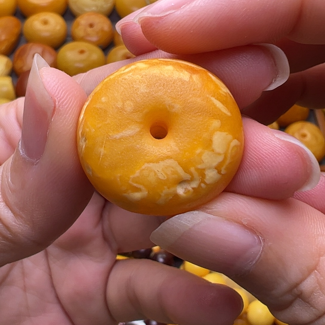 琥珀未镶嵌珠宝奇石扣子