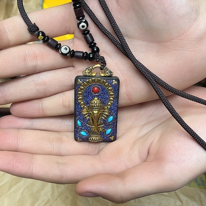 大叶紫檀（黑酸枝木类）