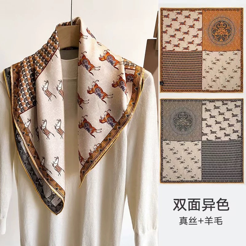 乐持壹店1·【70丝毛方巾】秋冬款保温锁温防风舒适经典百搭时尚围巾