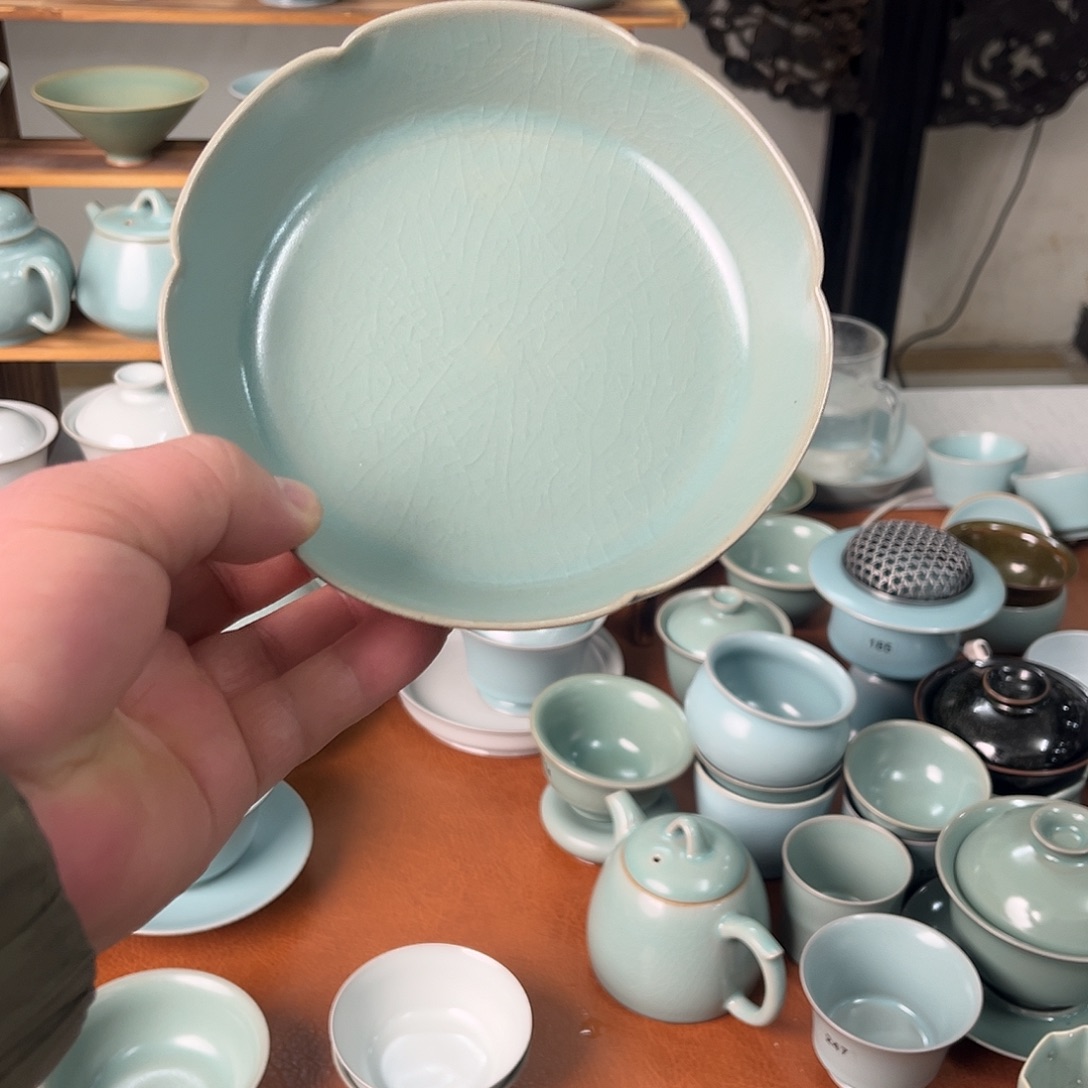 瓷摆件14公分仿古釉葵口洗