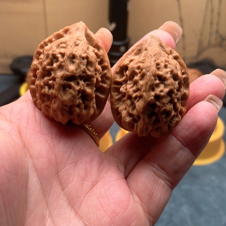 文玩核桃吊坠沈阳鸡心