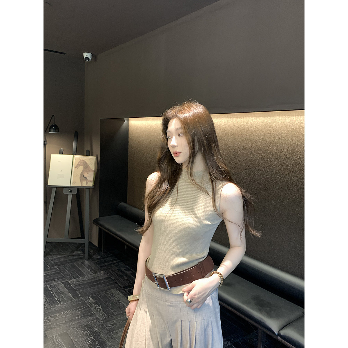 安酒月【米兰假日】法式高领无袖针织背心高级感极简毛衫休闲上衣