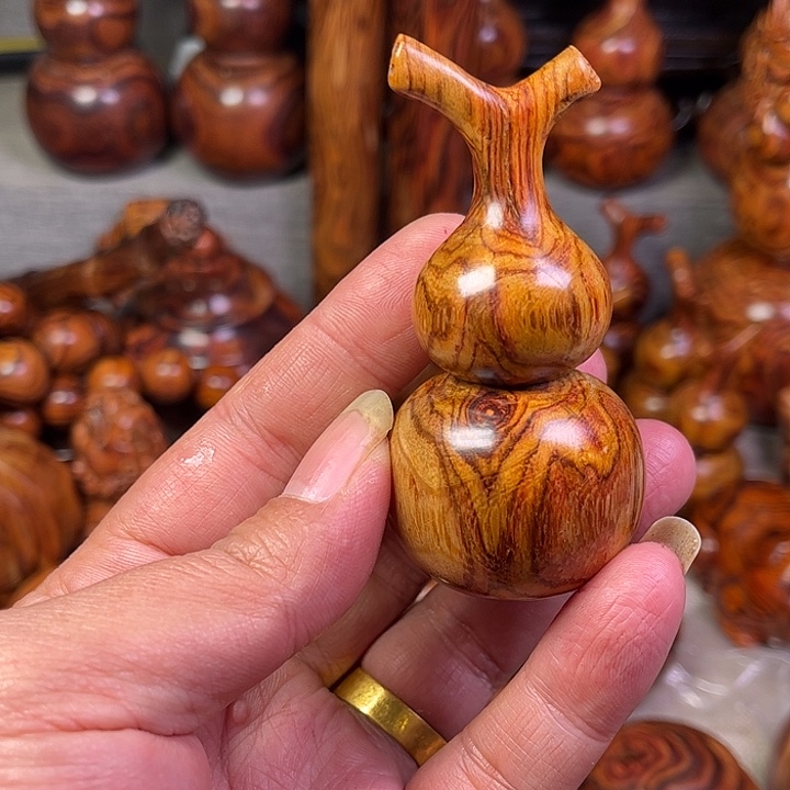 黄花梨/降香黄檀海南黄花梨油梨工艺品