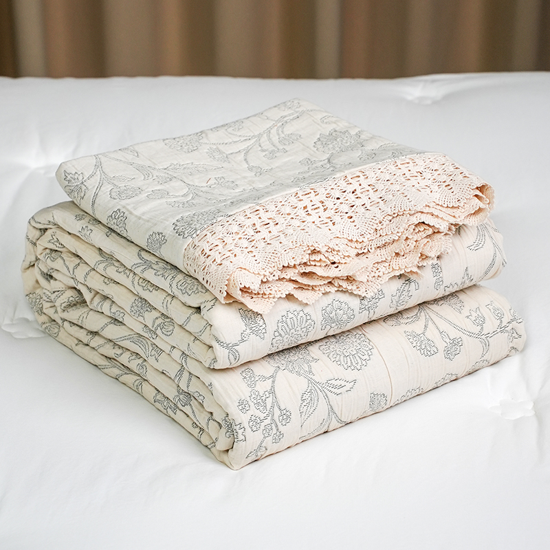 【京かわ会社】全面加厚床盖三件套花香伊人