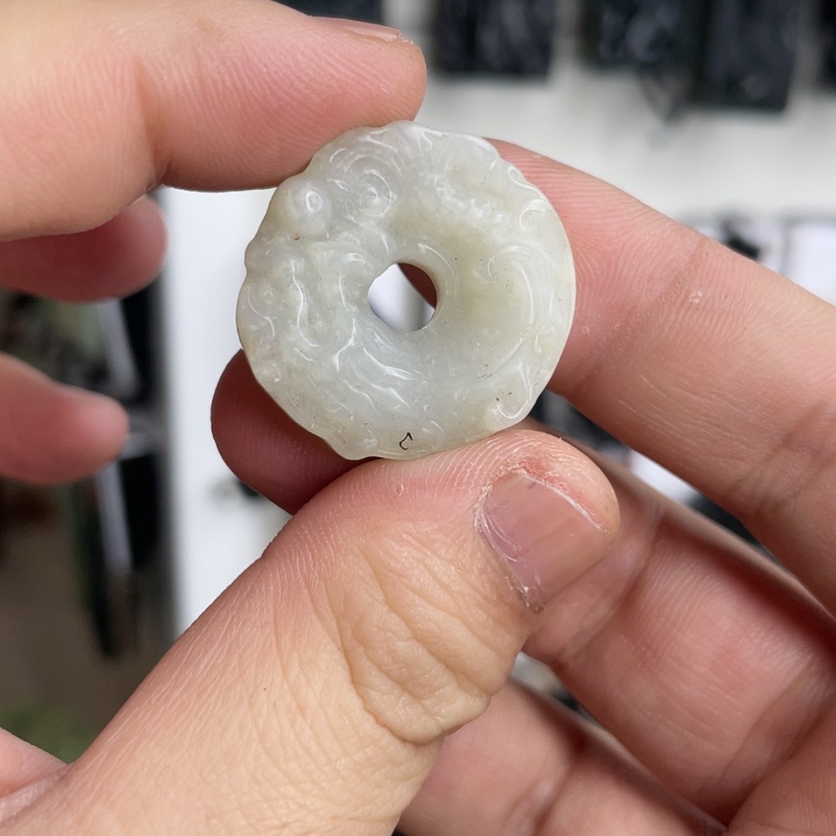 【闪购商品】岫玉颈饰未镶嵌鱼化龙