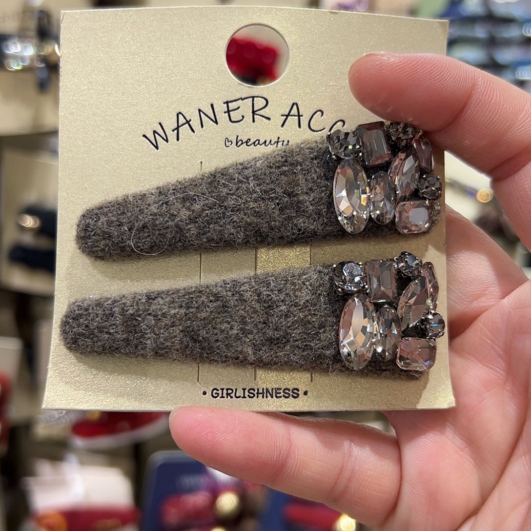 布艺非金属咖色爆米花拜拜夹