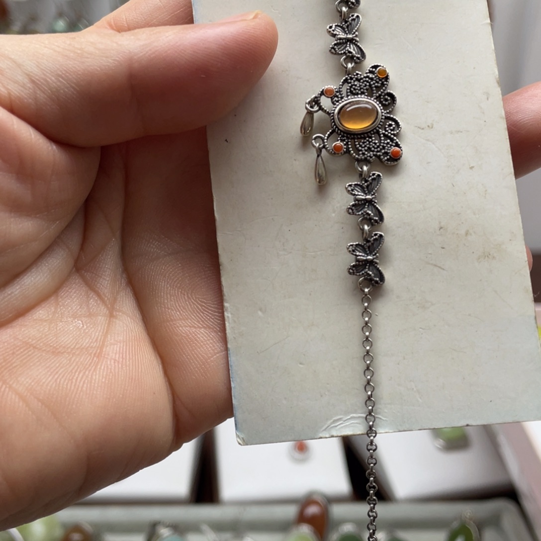 蛇纹石玉未镶嵌手链