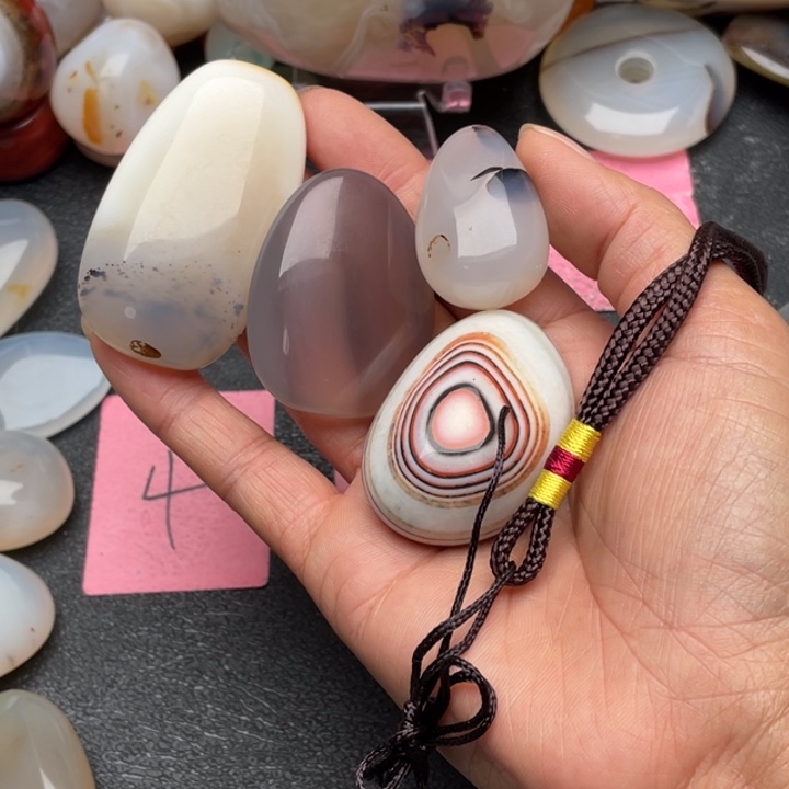 繁***界玛瑙/玉髓未镶嵌玉髓马达加斯加玉髓玛瑙