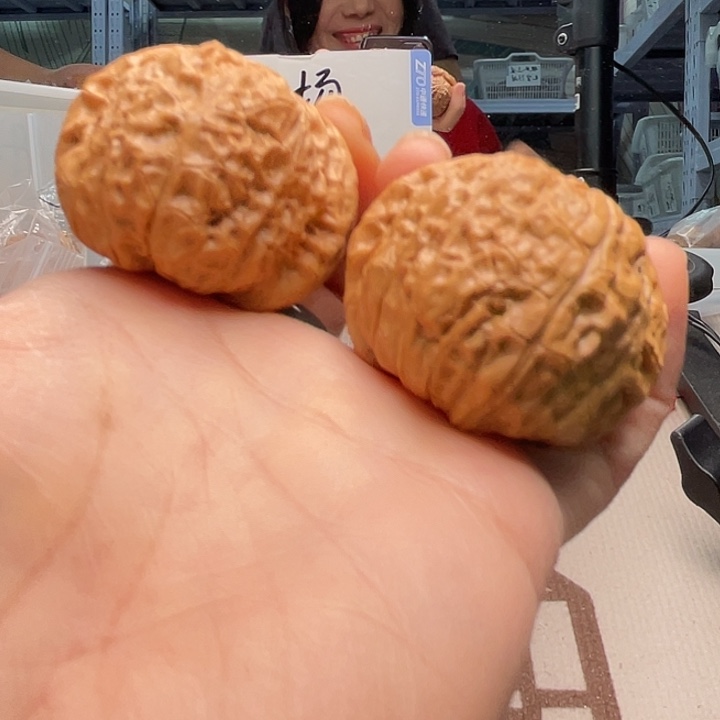 手串文玩核桃南瓜65粒左右就有