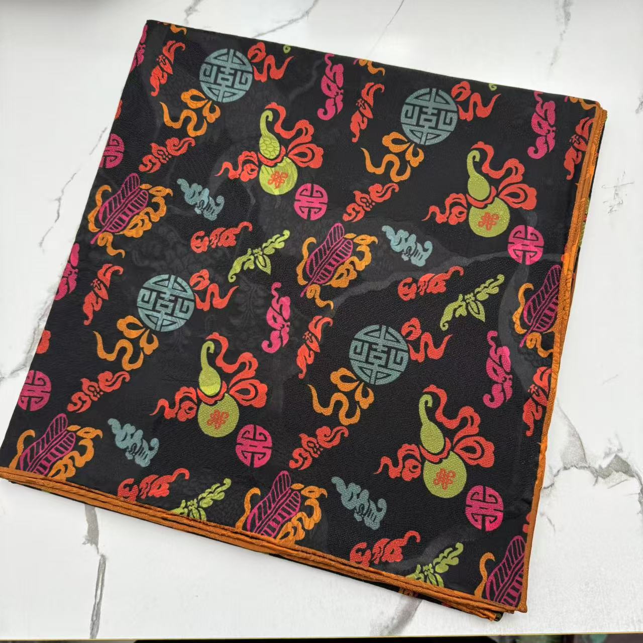 丝纡-祥瑞福禄  40姆米湖丝重锻绞萝香云纱桑蚕丝135*135围巾披肩