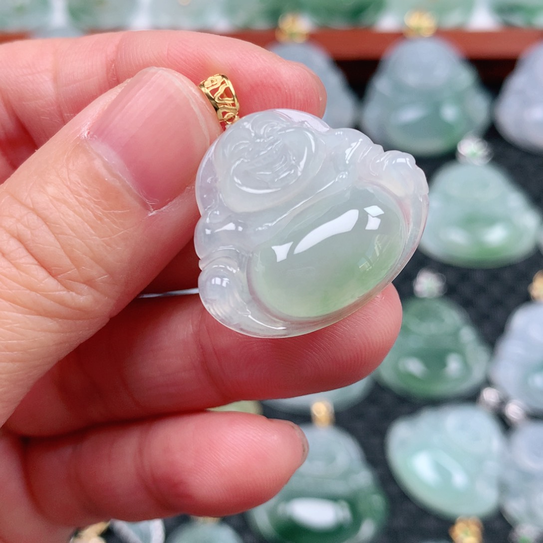 翡翠吊坠(不含链)18K金镶嵌