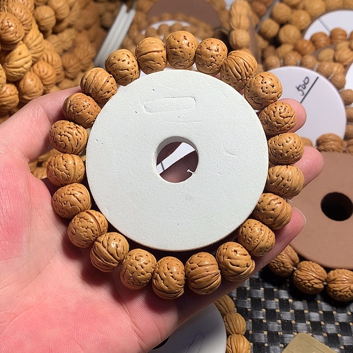 天***茶手串桃核9#树王纽扣