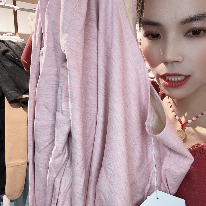 三醋酯纤维239米粉2 X-轻羽绒527