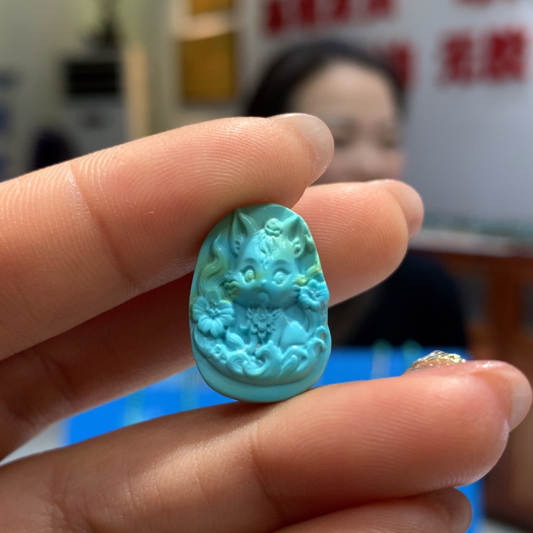 绿松石配饰未镶嵌