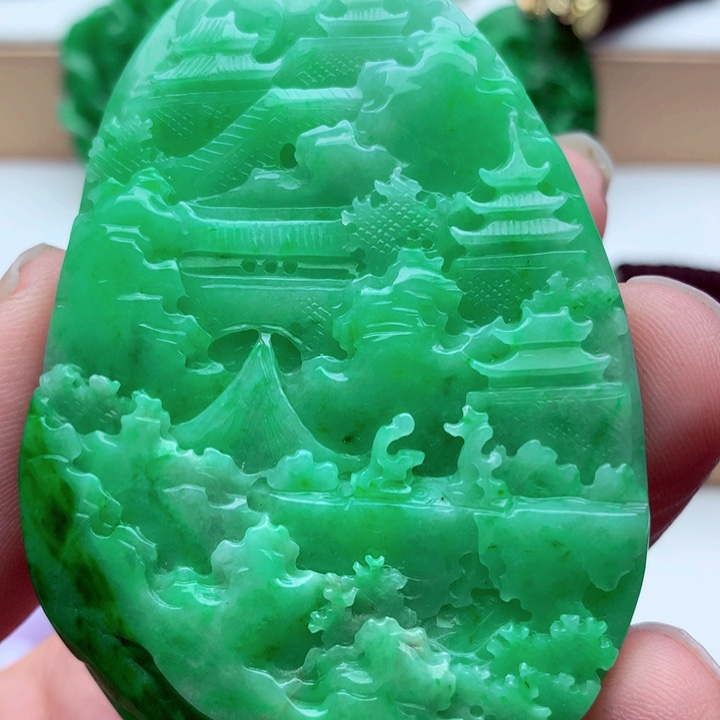 翡翠未镶嵌吊坠(不含链)