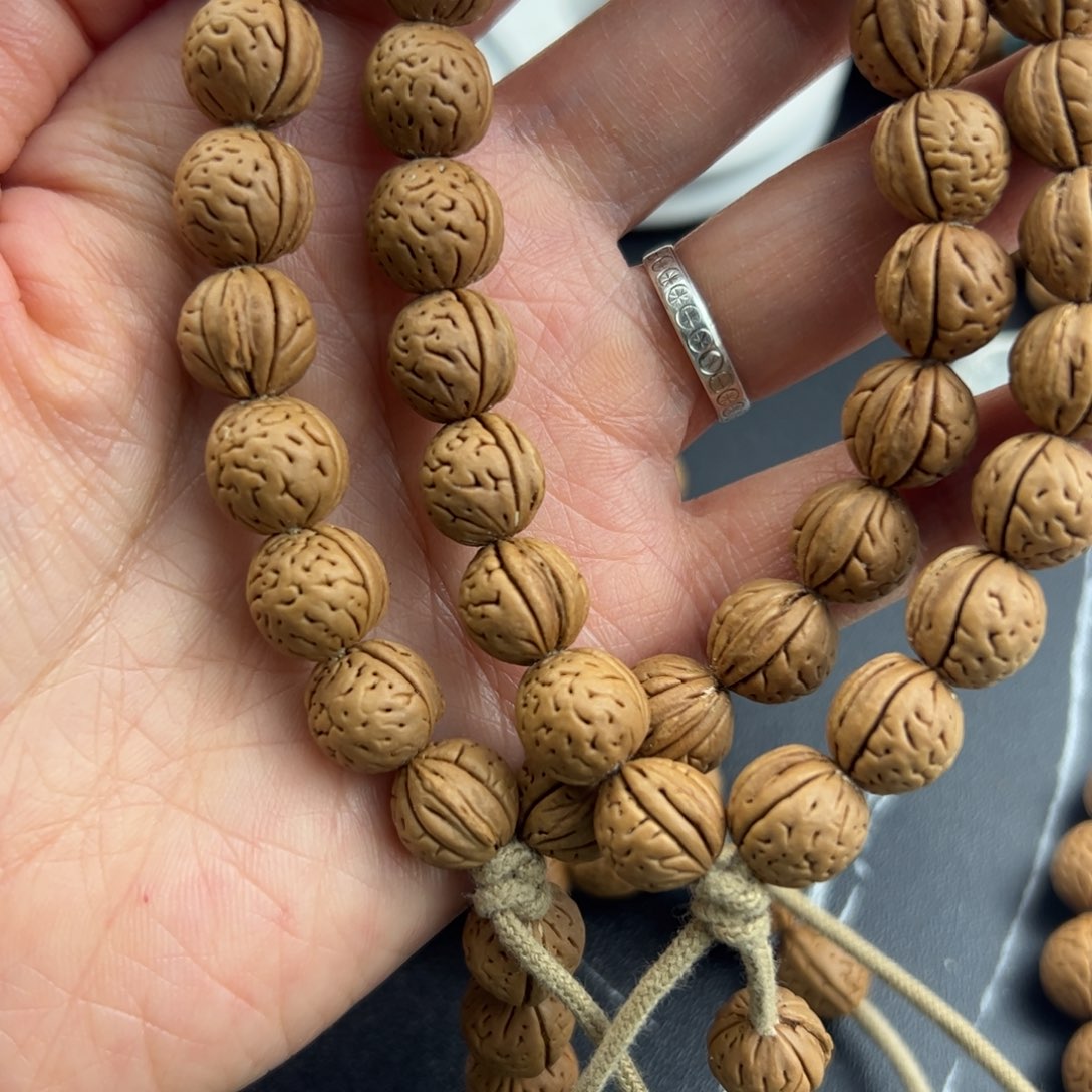 秋***水手串桃核野生山桃核手串手链