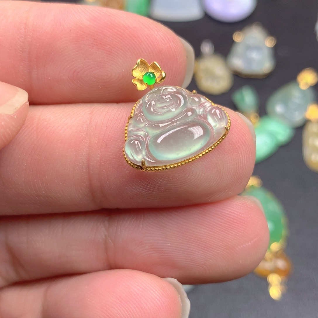 【闪购商品】颈饰18K金镶嵌翡翠翡翠