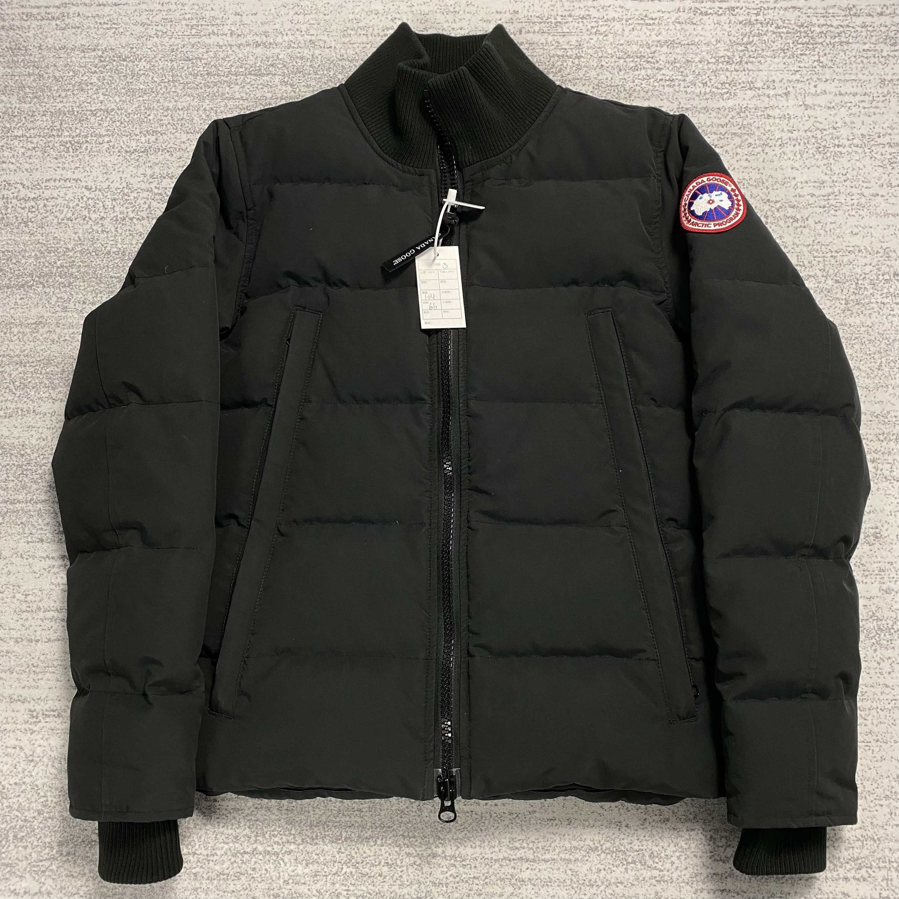 【canada goose】 加拿大鹅 S 黑色woolford口袋立领羽绒服 99新