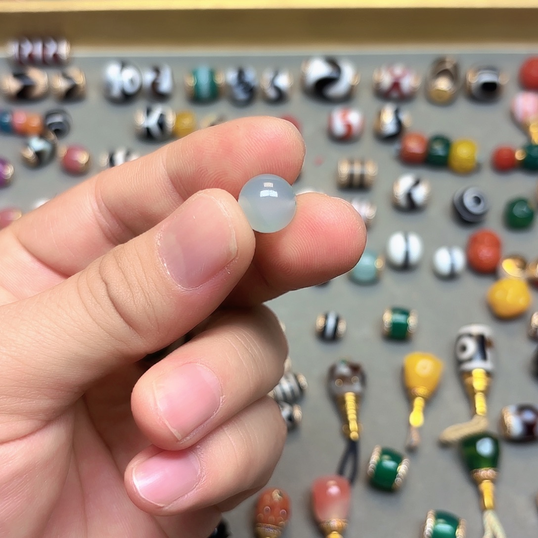 思***️玛瑙/玉髓未镶嵌隔珠