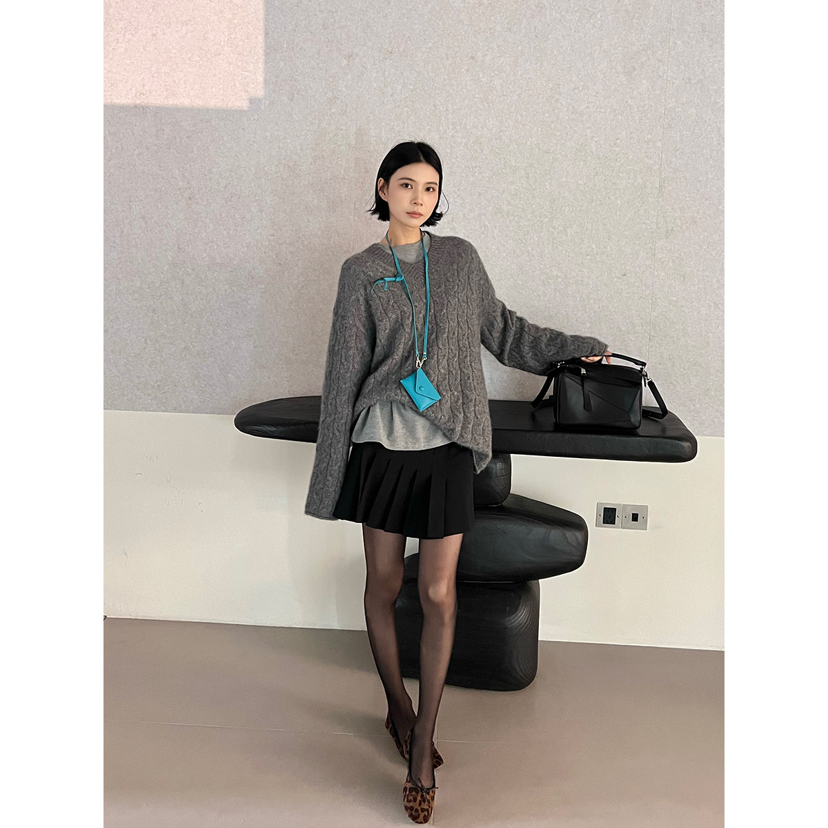 SOLSOL买手店 MANZANILLA设计师品牌 24秋冬 V领麻花毛衣