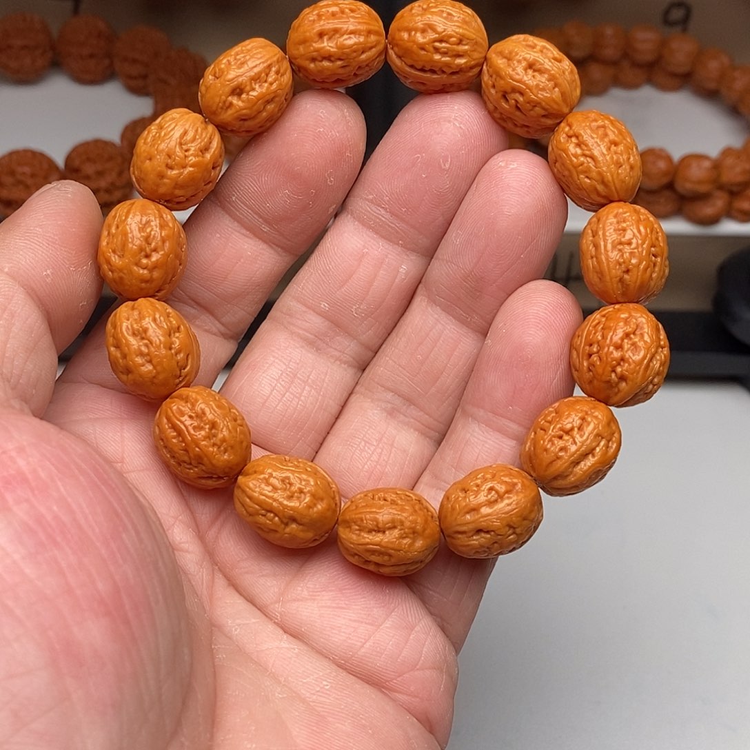 木质文玩核桃1.4八棱
