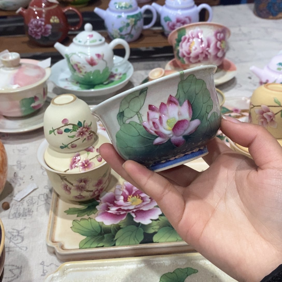 手工手绘制作荷花