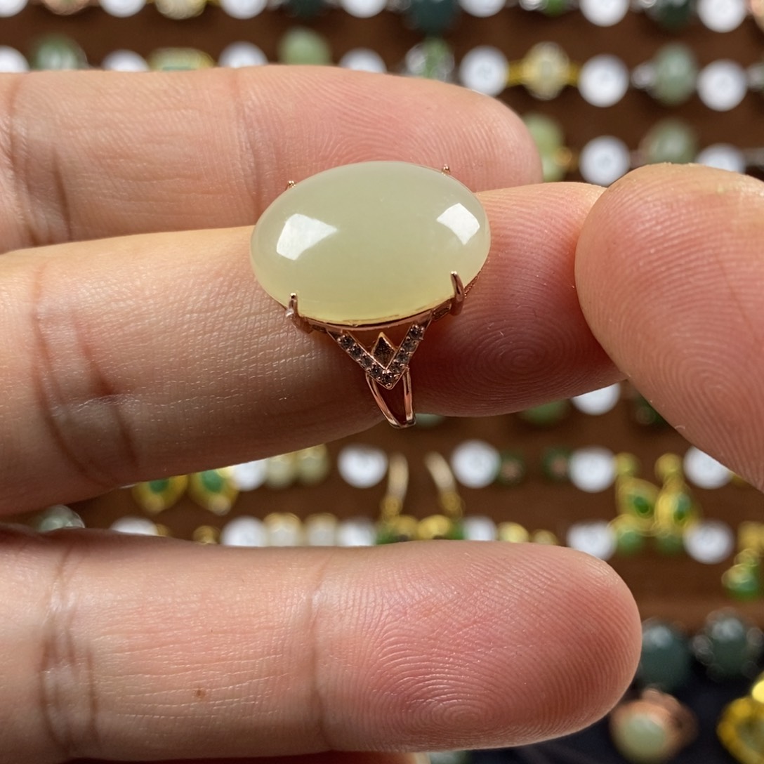 和田玉（青白玉）戒指银S925镀金镶嵌