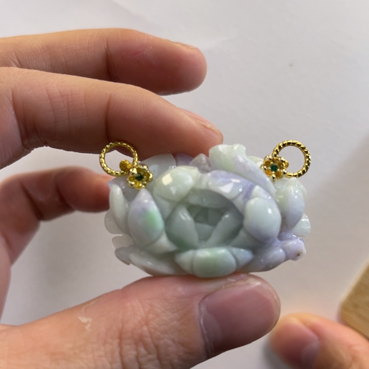 翡翠吊坠(赠链)未镶嵌代编织