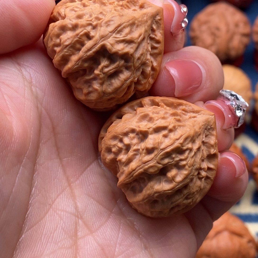 文玩核桃把件精品小手捻