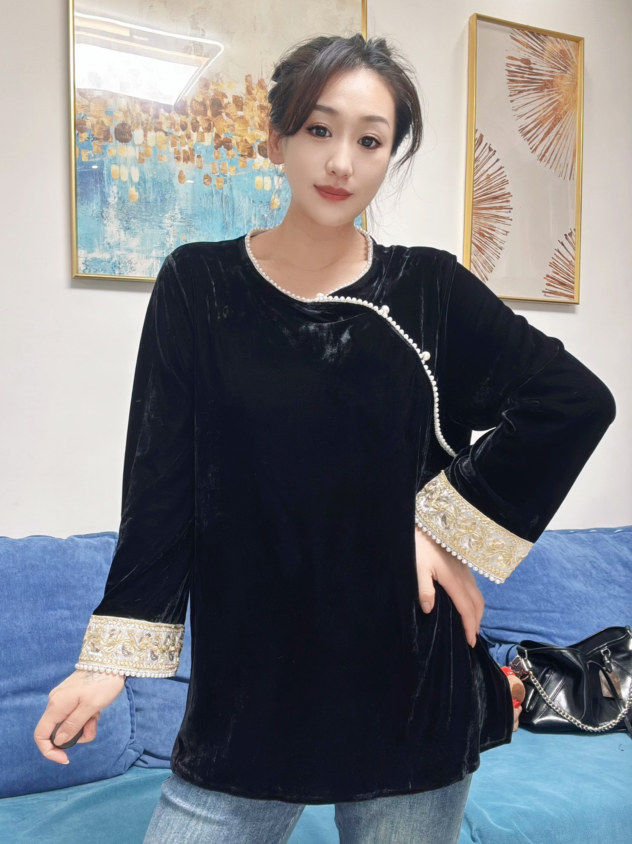 新中式国风丝绒国复古珍珠领金丝绒衬衫女早秋穿搭漂亮洋气上衣