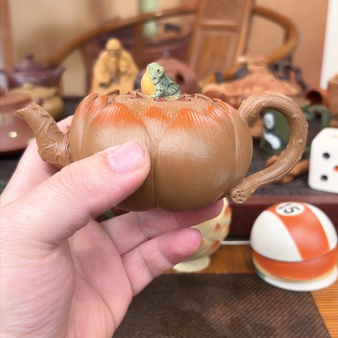 紫砂茶壶口****?荷花健康咯哦哦哦哦哦