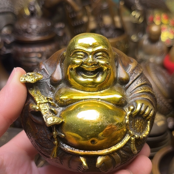 精美铜器批发档口