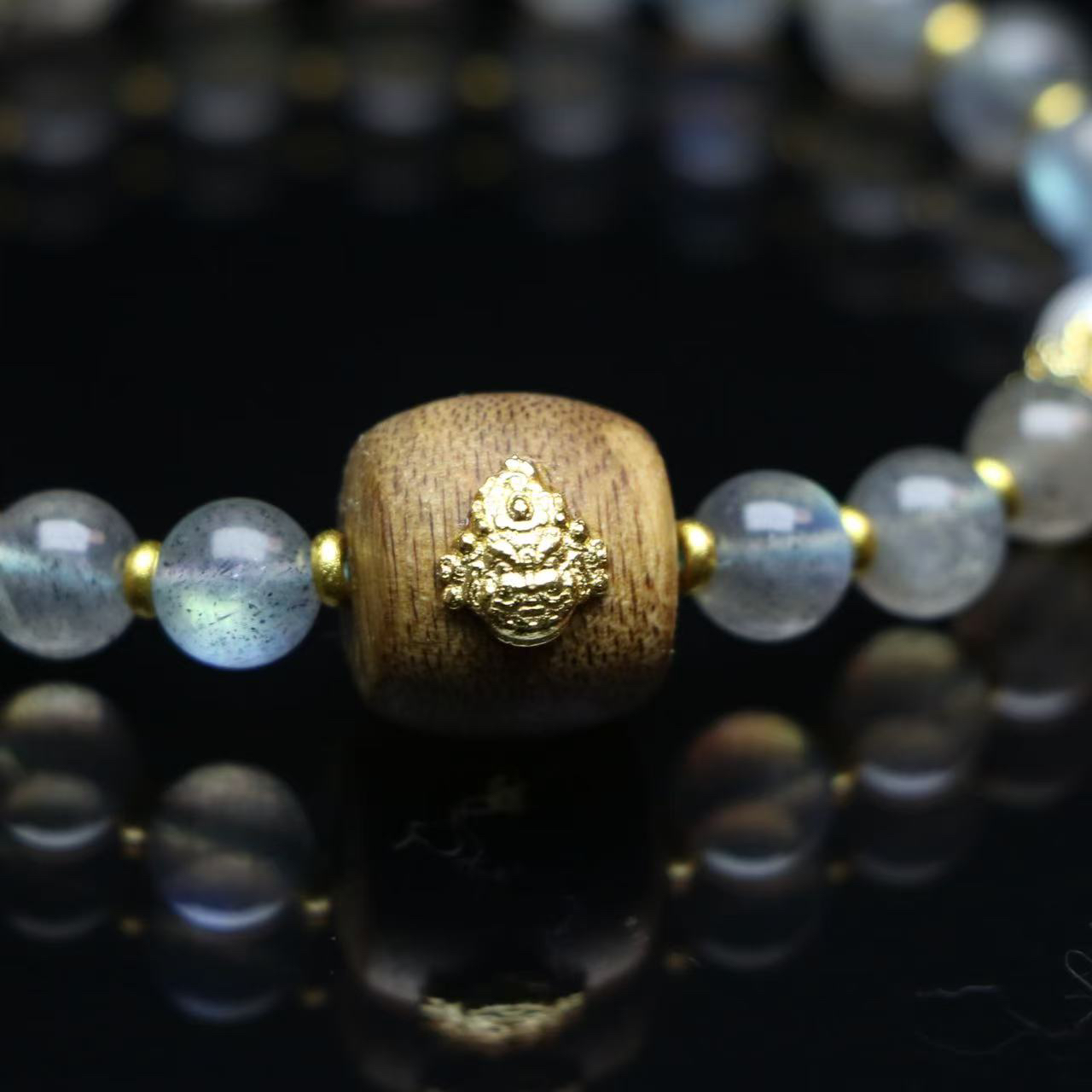 月光石低调的布灵