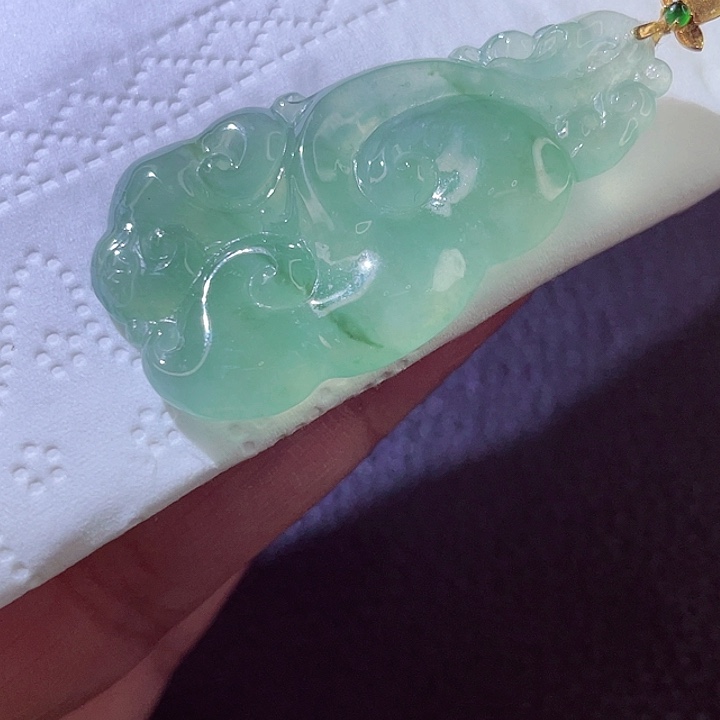 颈饰未镶嵌翡翠翡翠