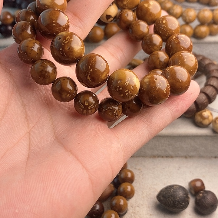 吊坠紫金鼠当****?紫金熊猫15 11