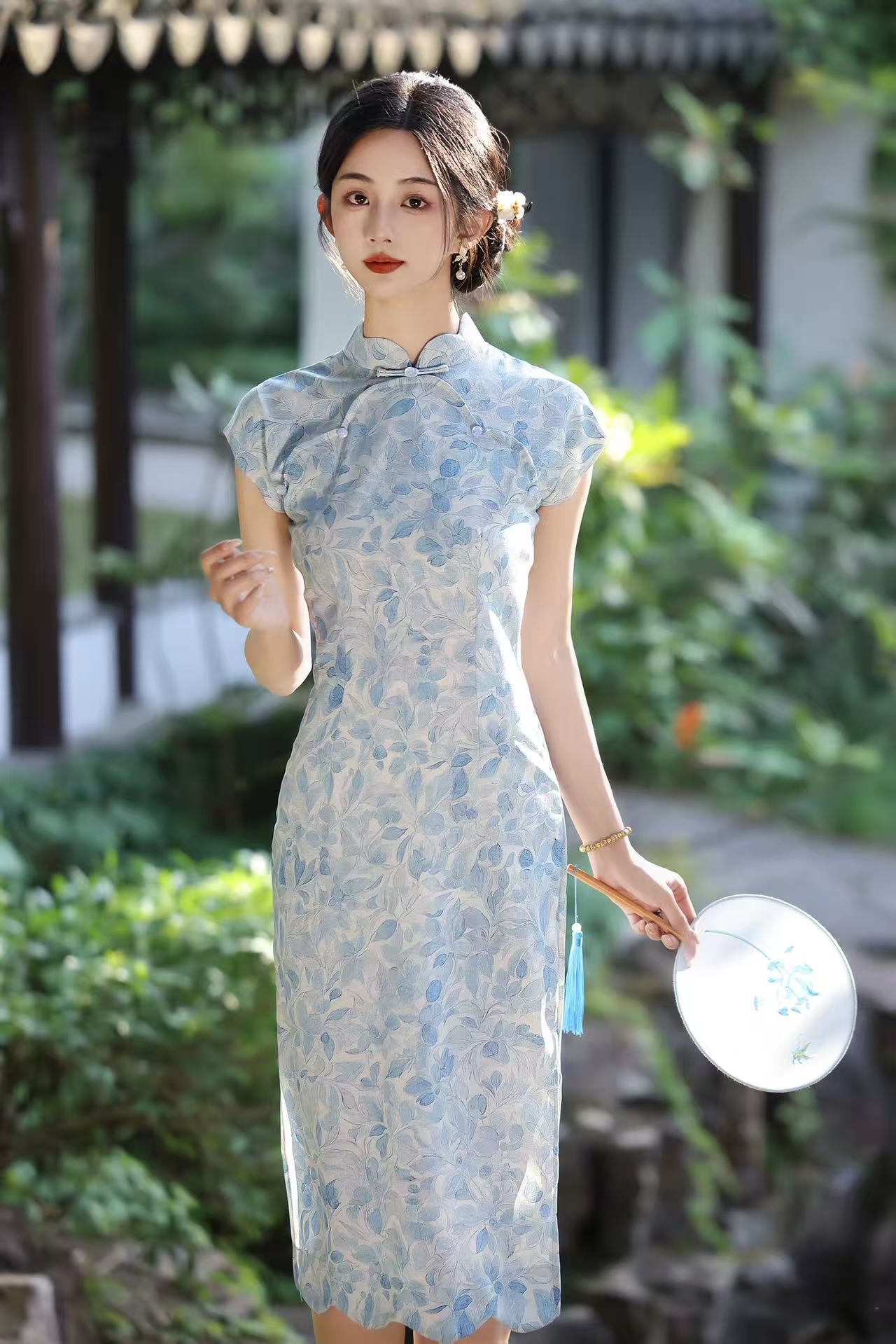 《蓝萃》2025新款改良旗袍中国风新中式植物花卉印花碎花复古夏季