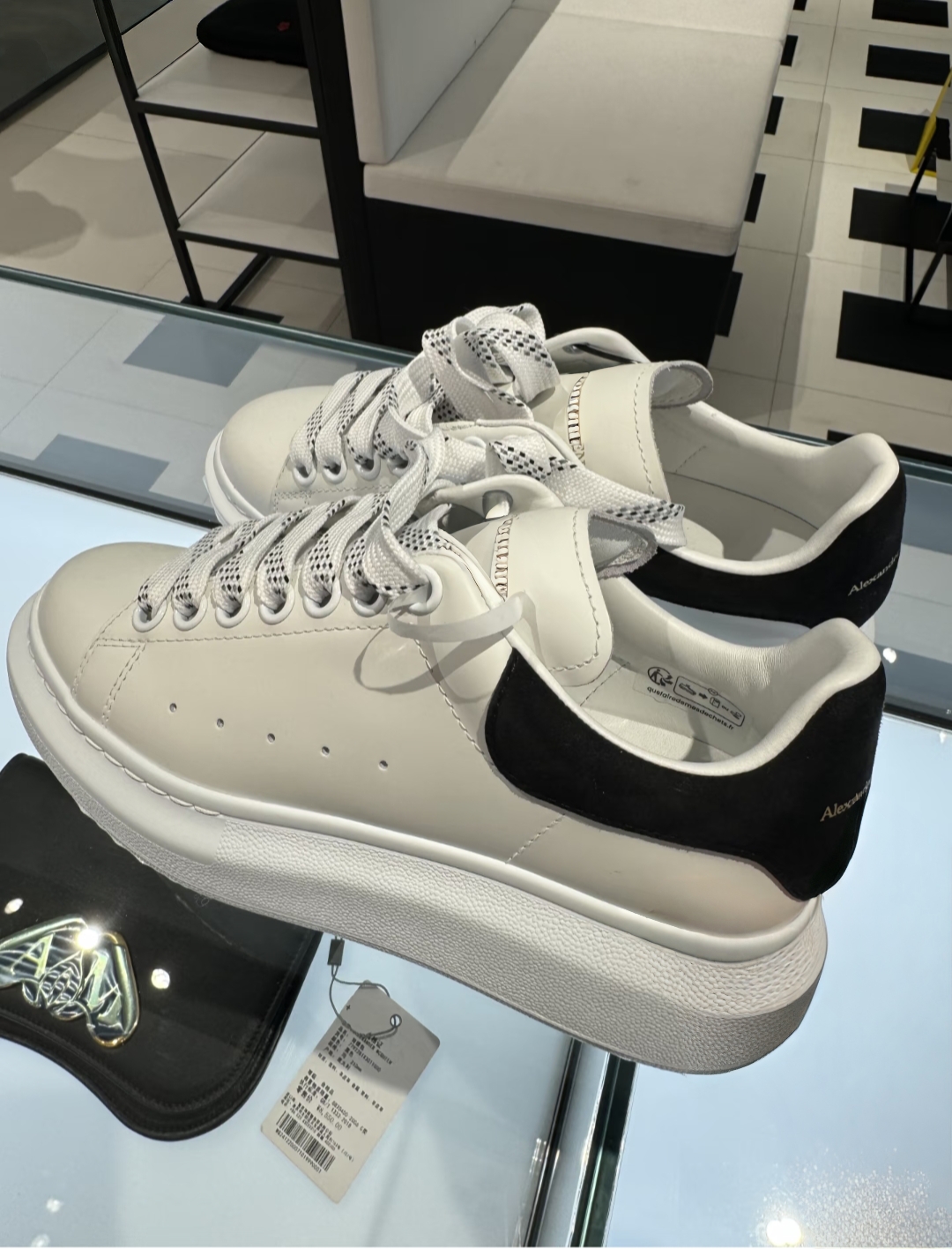 高奢MCQ专柜带NFC芯片情侣小白鞋