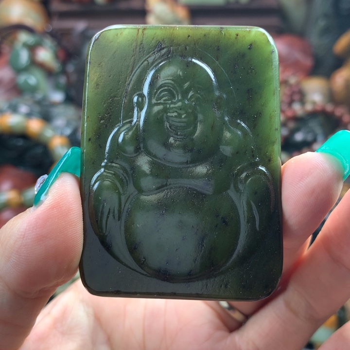 岫岩河磨玉（透闪石质玉）把件未镶嵌