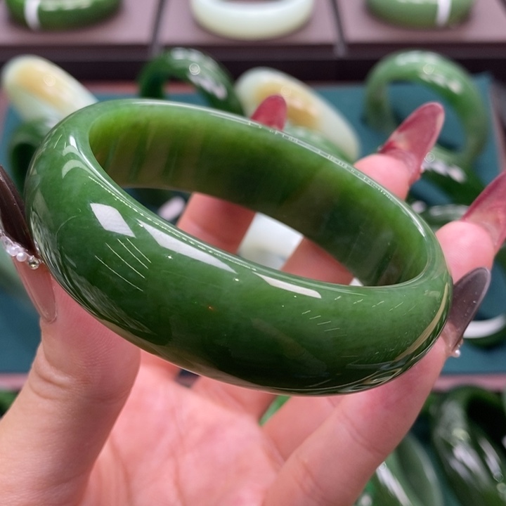 和田玉（碧玉）未镶嵌手镯5960