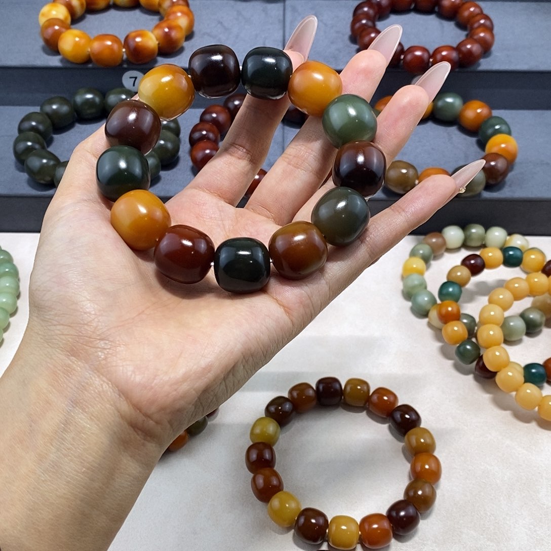 桃***妖吊坠菩提根/象牙果全品无暇卡18